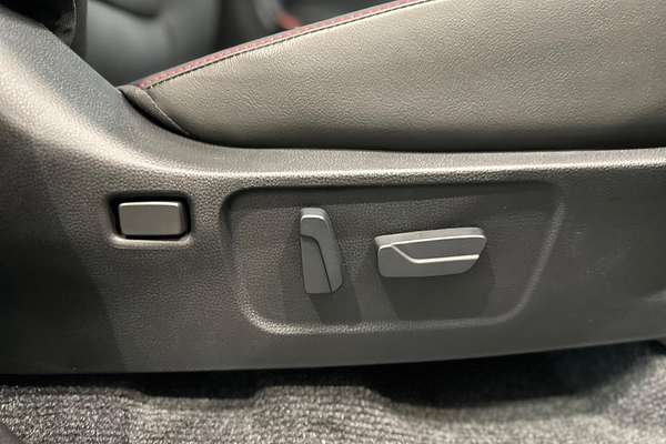 2025 Isuzu D-MAX X-TERRAIN 4X4