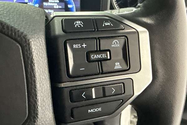 2024 Toyota Landcruiser Prado VX GDJ251R