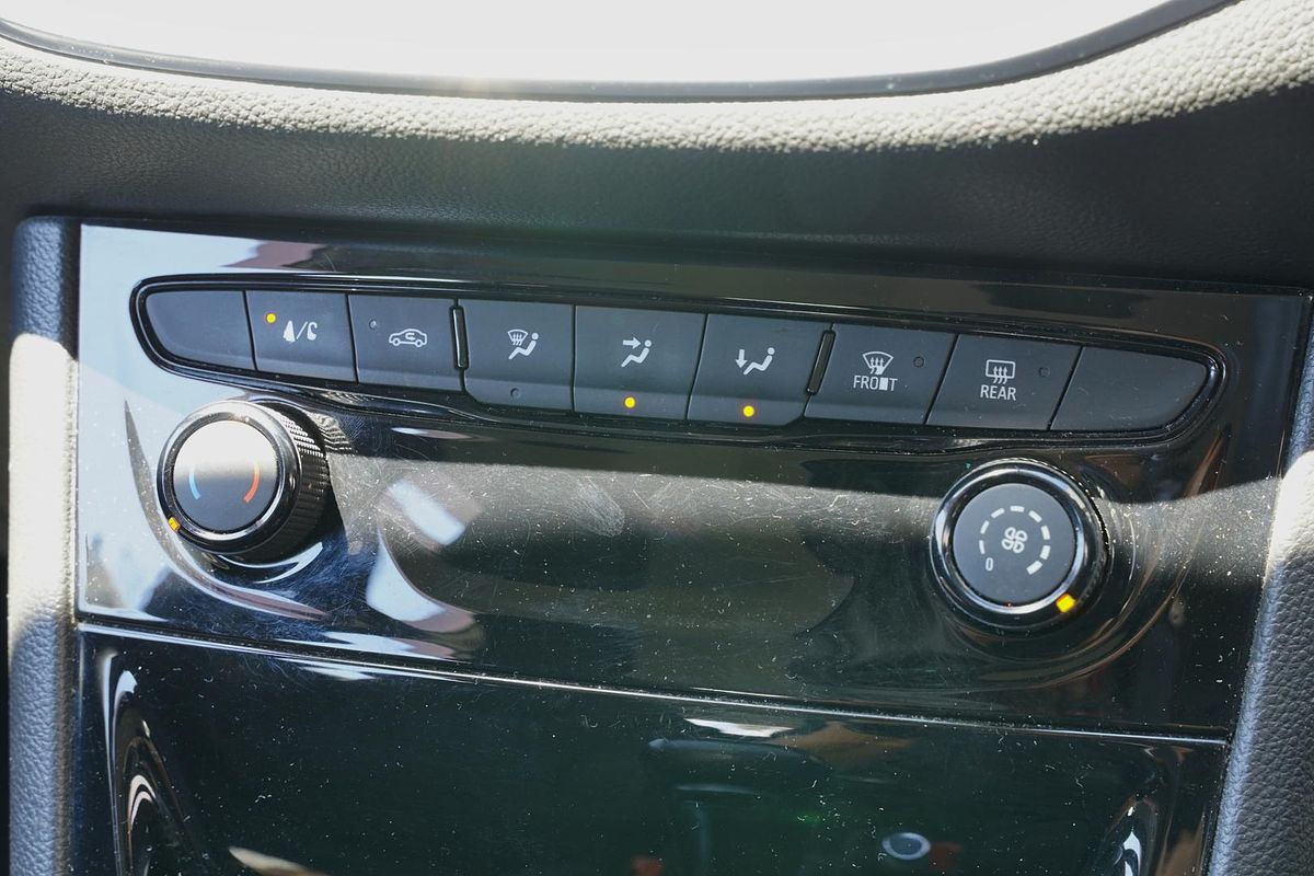 2016 Holden Astra R BK