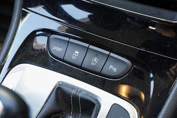 2016 Holden Astra R BK