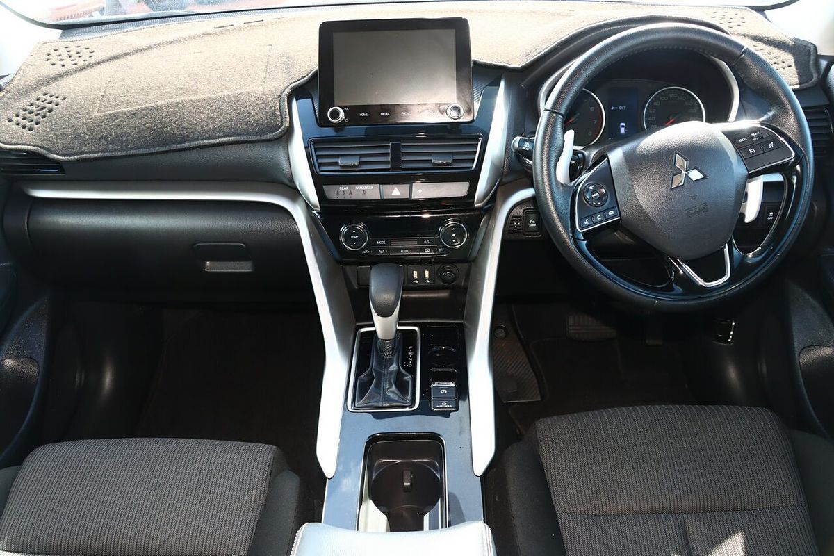 2022 Mitsubishi Eclipse Cross LS YB