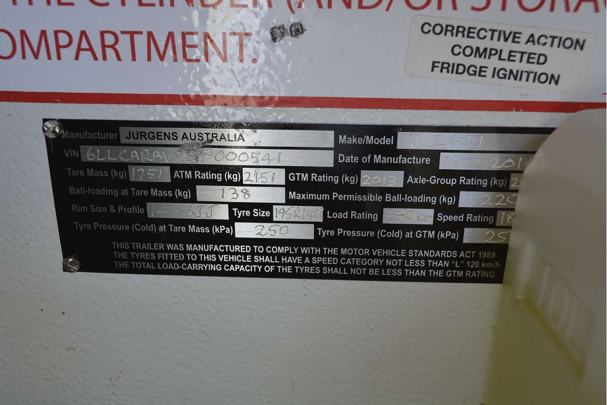 2014 Jurgens LUNAGAZER J24 J2401