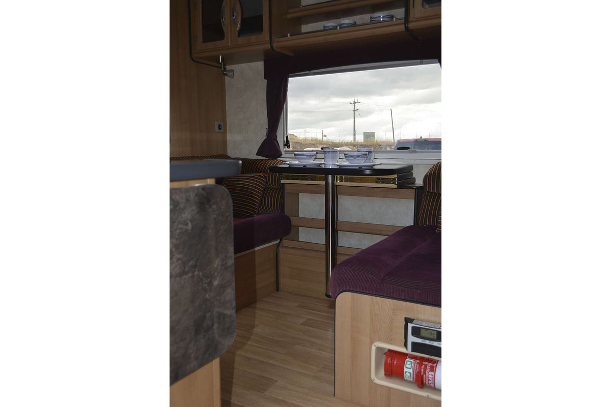 2014 Jurgens LUNAGAZER J24 J2401