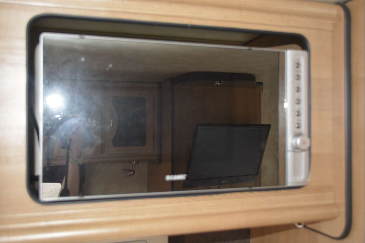 2014 Jurgens LUNAGAZER J24 J2401