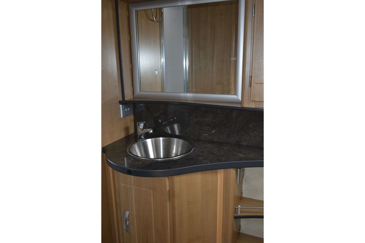 2014 Jurgens LUNAGAZER J24 J2401