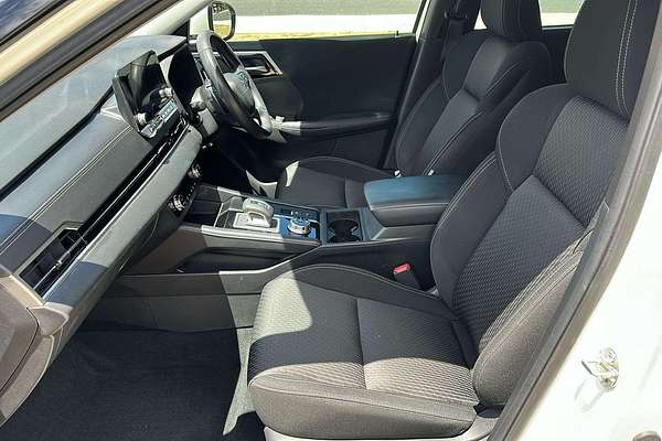 2022 Mitsubishi Outlander ES ZM