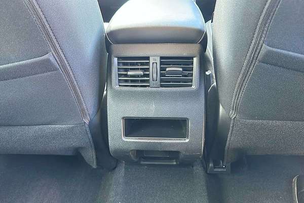 2022 Mitsubishi Outlander ES ZM