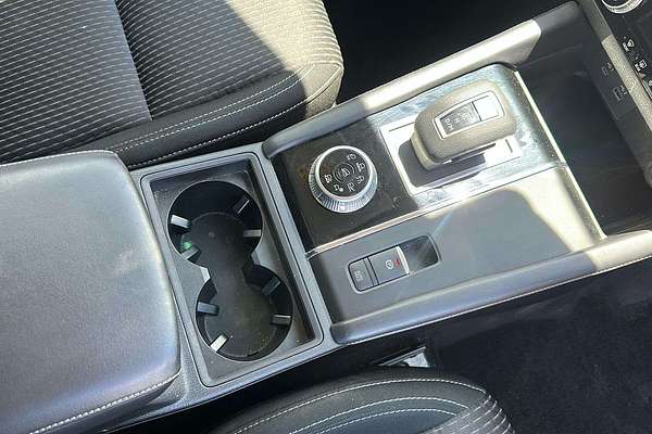 2022 Mitsubishi Outlander ES ZM