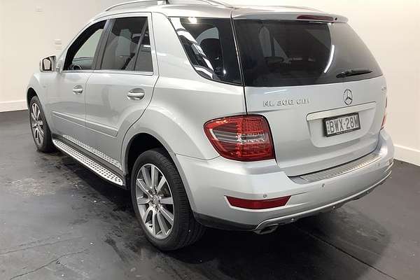 2011 Mercedes-Benz M-Class ML300 CDI BlueEFFICIENCY W164