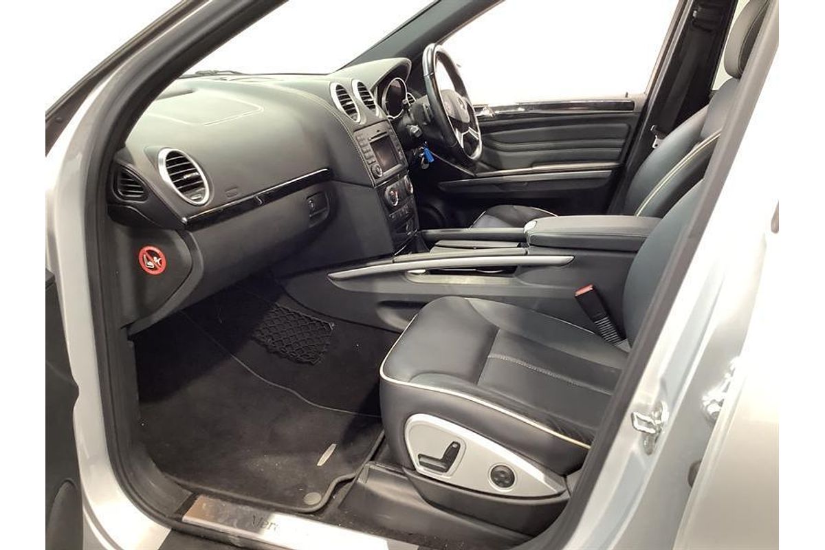 2011 Mercedes-Benz M-Class ML300 CDI BlueEFFICIENCY W164