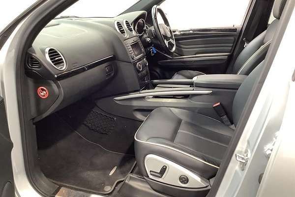 2011 Mercedes-Benz M-Class ML300 CDI BlueEFFICIENCY W164