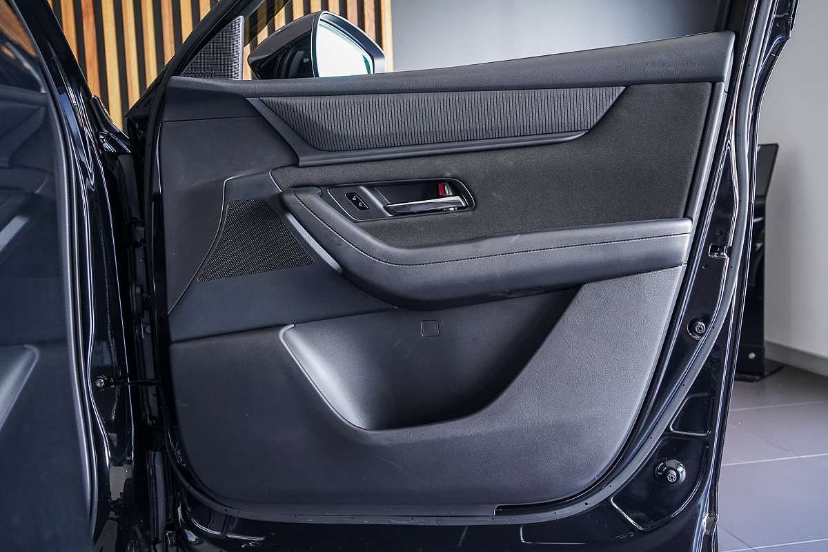 2025 Mazda CX-60 G40e Pure KH Series