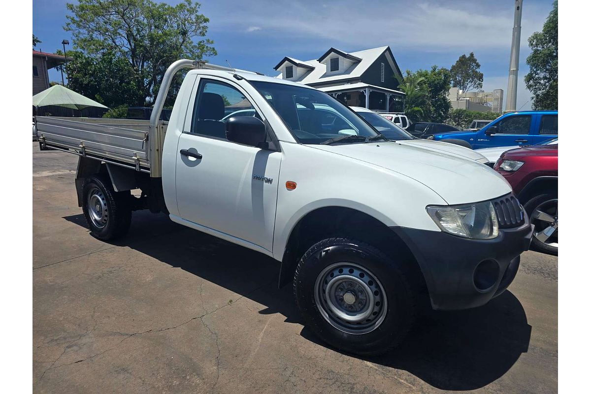 2009 Mitsubishi Triton GLX ML Rear Wheel Drive