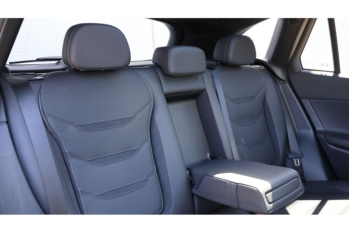 2024 Mercedes-Benz GLC-Class GLC63 AMG S E PERFORMANCE X254