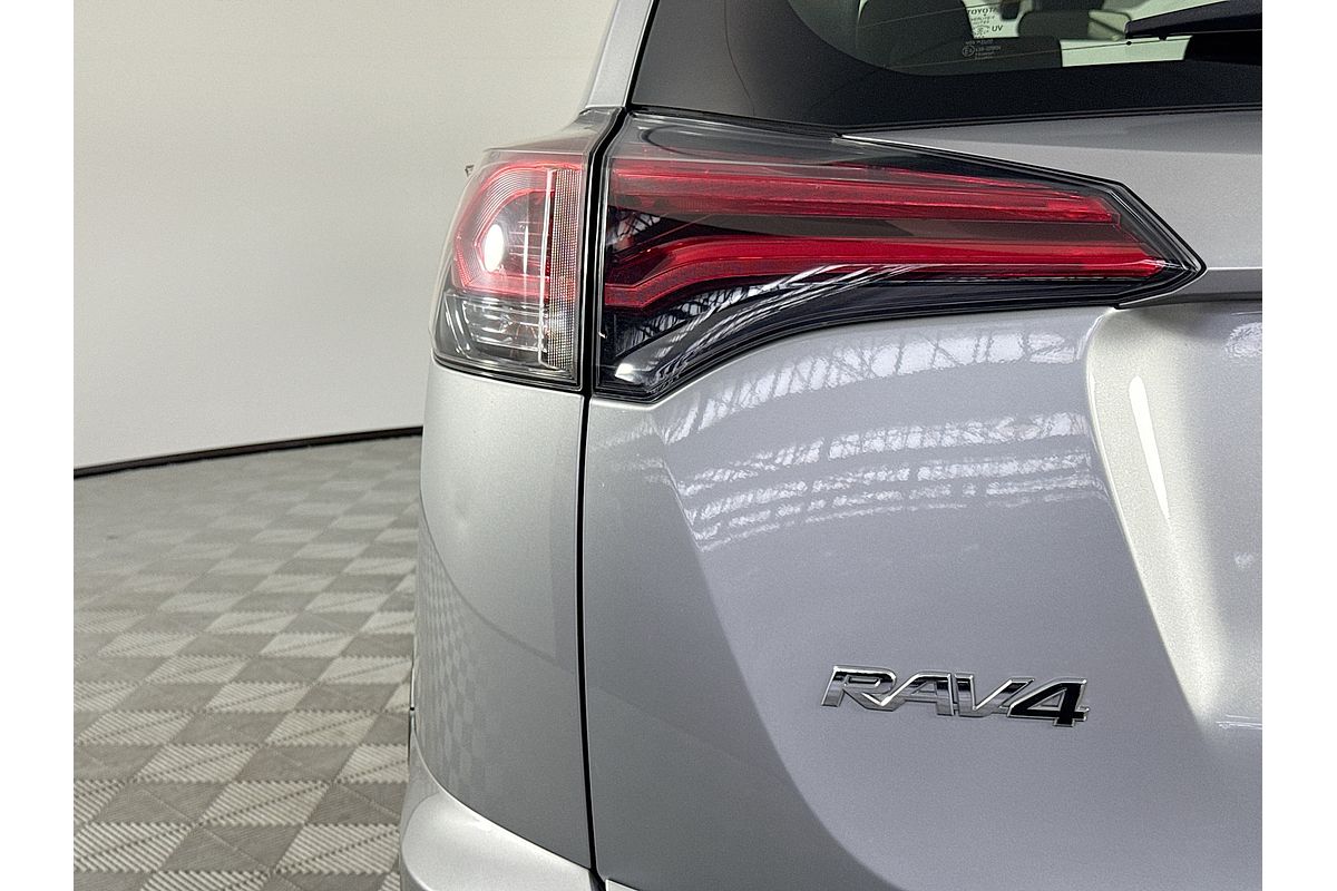 2018 Toyota RAV4 GX ZSA42R