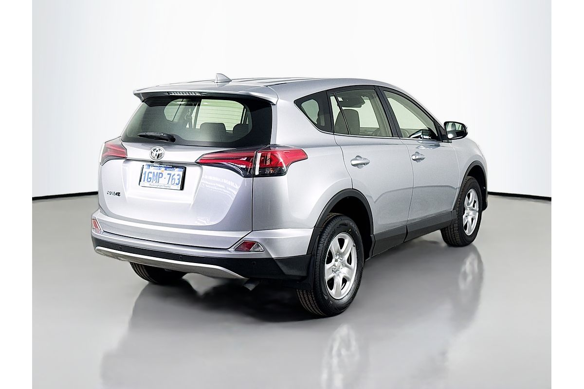 2018 Toyota RAV4 GX ZSA42R