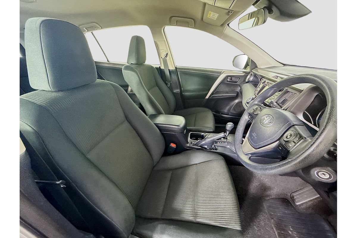 2018 Toyota RAV4 GX ZSA42R