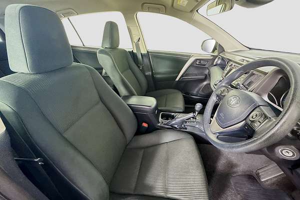 2018 Toyota RAV4 GX ZSA42R