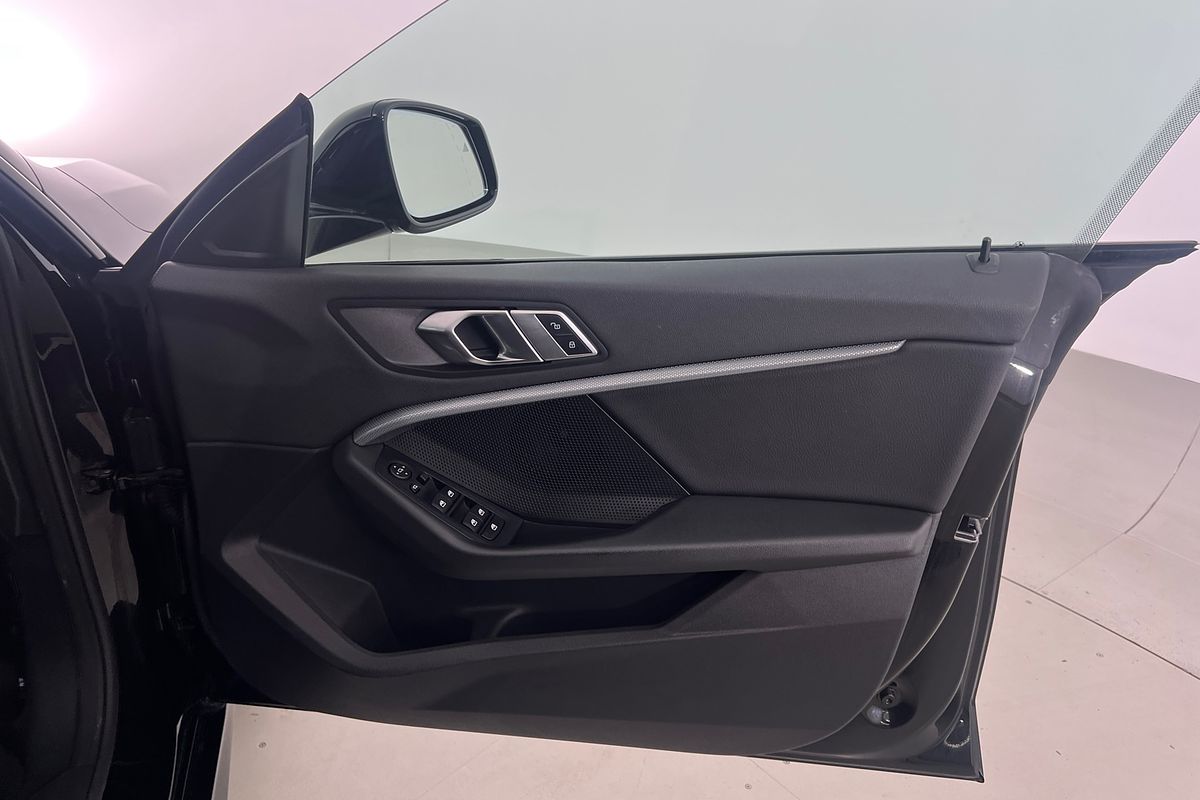 2021 BMW 2 Series 220i M Sport F44