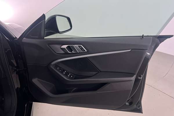 2021 BMW 2 Series 220i M Sport F44 thumb-9