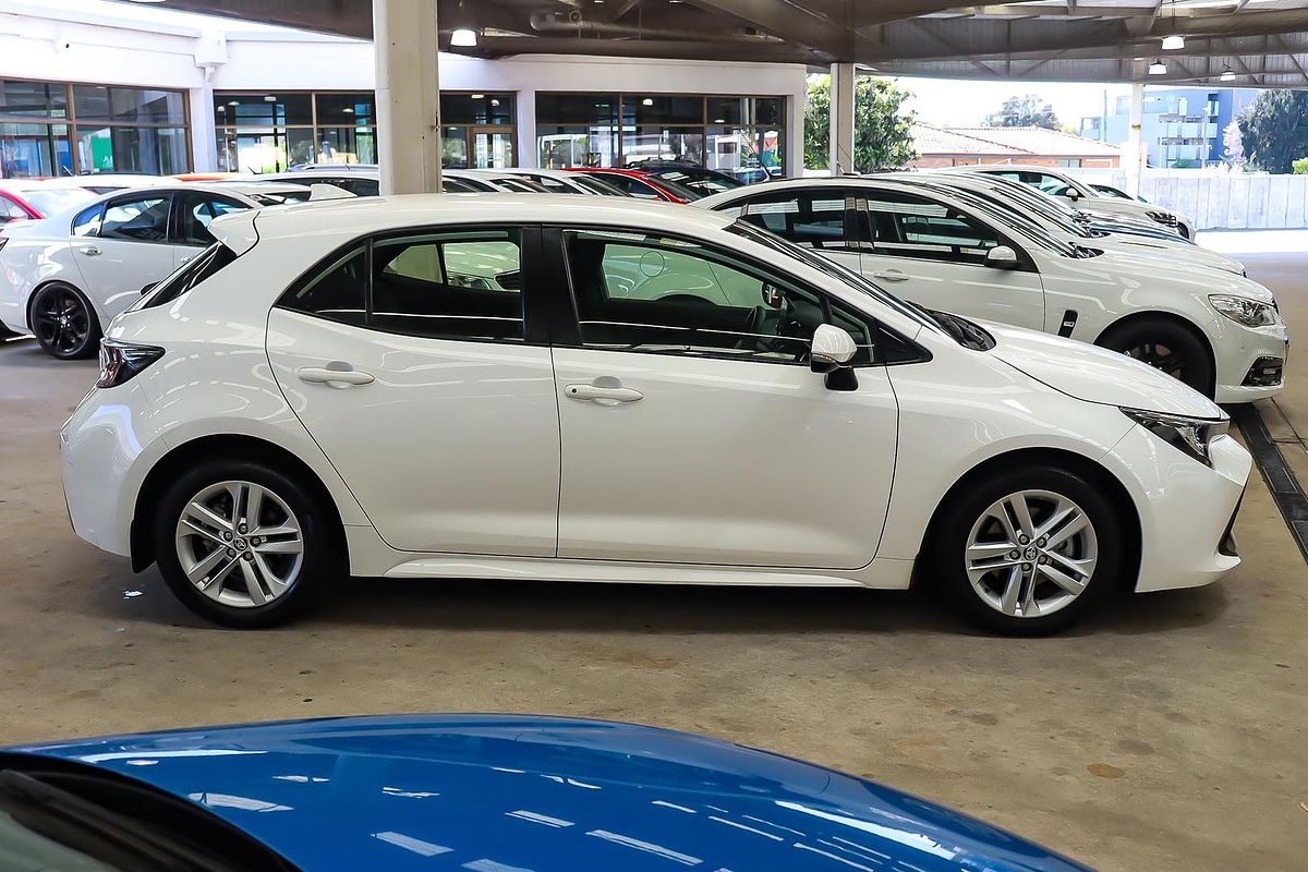 2021 Toyota Corolla Ascent Sport MZEA12R