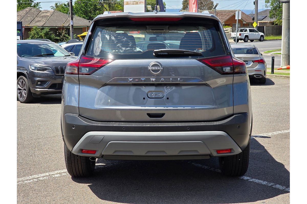 2025 Nissan X-TRAIL ST-L T33