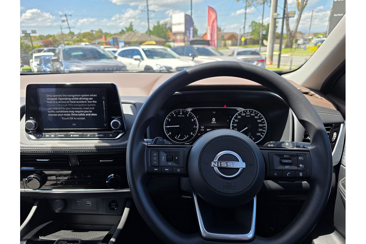 2025 Nissan X-TRAIL ST-L T33