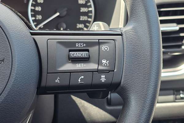 2025 Nissan X-TRAIL ST-L T33