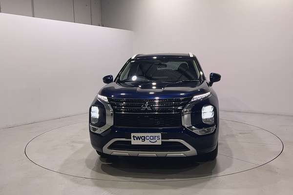 2023 Mitsubishi Outlander LS ZM