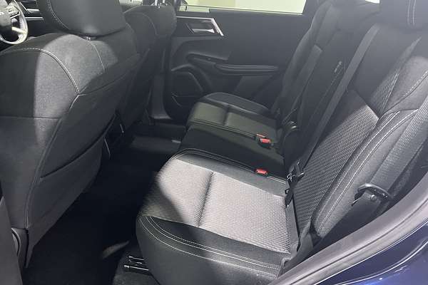 2023 Mitsubishi Outlander LS ZM