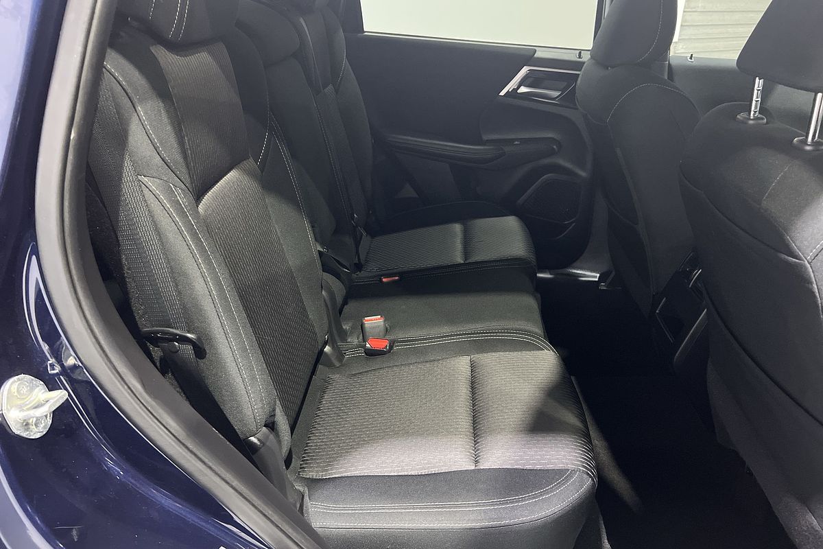 2023 Mitsubishi Outlander LS ZM