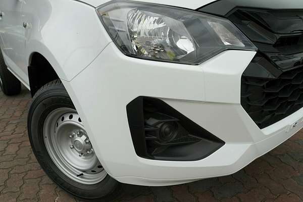 2025 Isuzu D-MAX SX High Ride Rear Wheel Drive