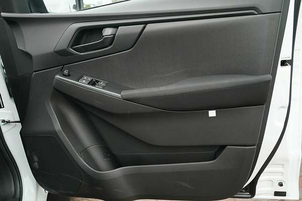 2025 Isuzu D-MAX SX High Ride Rear Wheel Drive