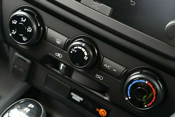 2025 Isuzu D-MAX SX High Ride Rear Wheel Drive