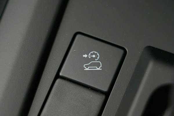 2025 Isuzu D-MAX SX High Ride Rear Wheel Drive