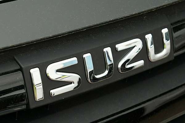 2025 Isuzu D-MAX SX High Ride Rear Wheel Drive