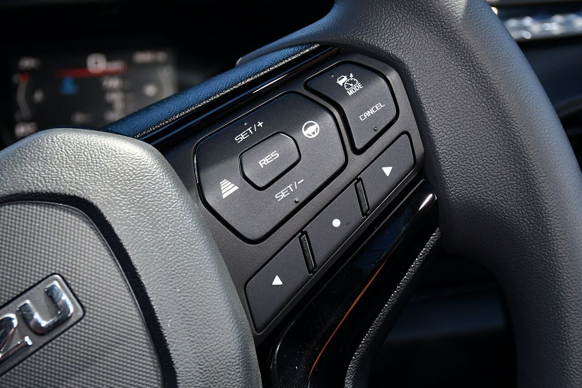 2025 Isuzu D-MAX X-RIDER 4X4