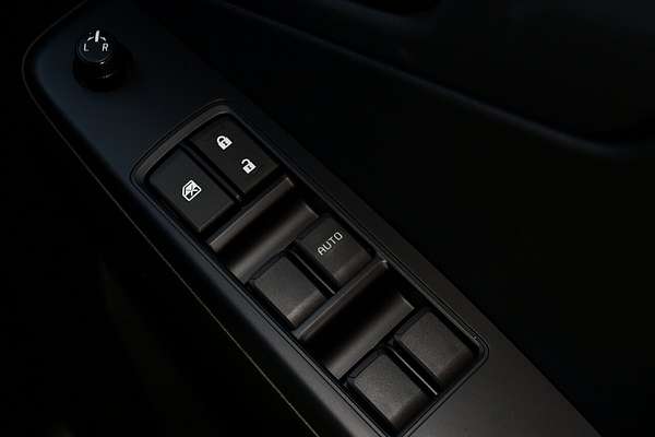 2025 Isuzu D-MAX X-RIDER 4X4