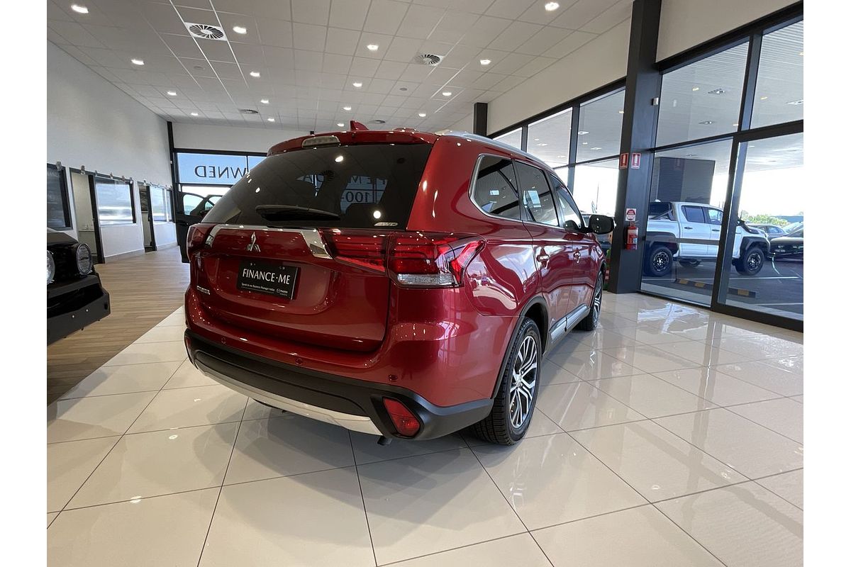 2017 Mitsubishi Outlander LS Safety Pack ZK