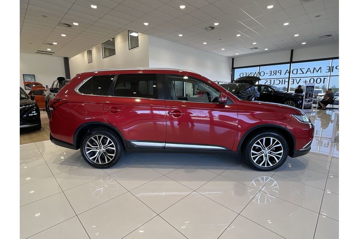 2017 Mitsubishi Outlander LS Safety Pack ZK