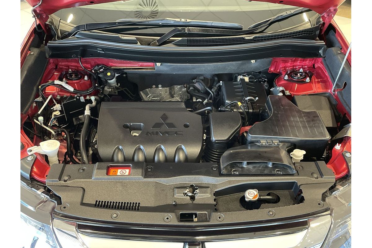 2017 Mitsubishi Outlander LS Safety Pack ZK