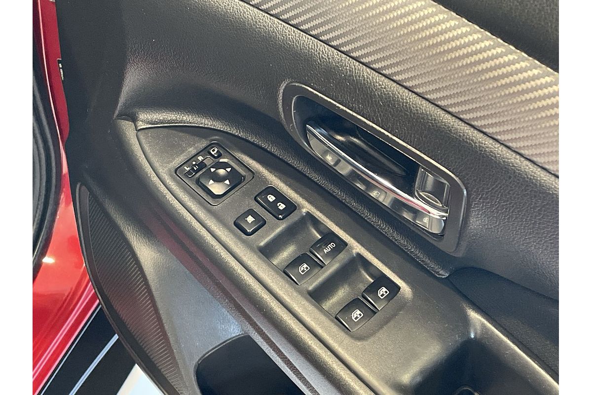 2017 Mitsubishi Outlander LS Safety Pack ZK