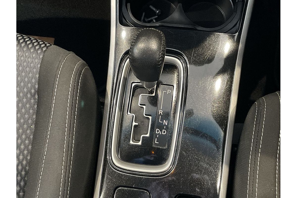 2017 Mitsubishi Outlander LS Safety Pack ZK