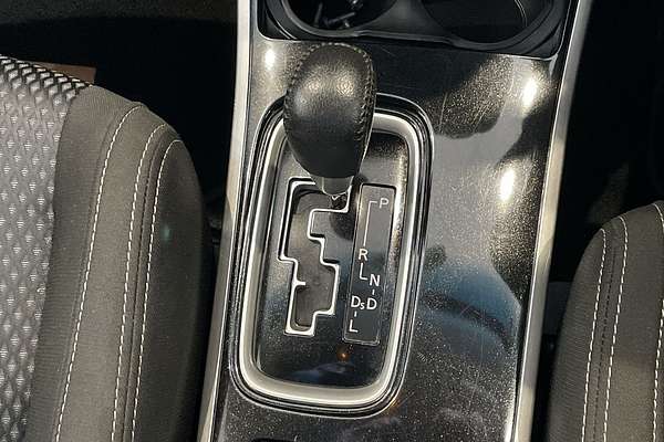 2017 Mitsubishi Outlander LS Safety Pack ZK