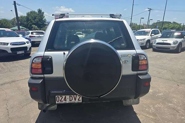 1998 Toyota RAV4  SXA11R