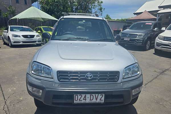 1998 Toyota RAV4  SXA11R