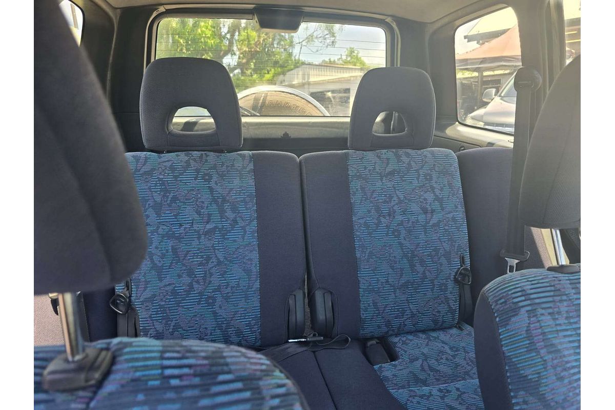 1998 Toyota RAV4  SXA11R