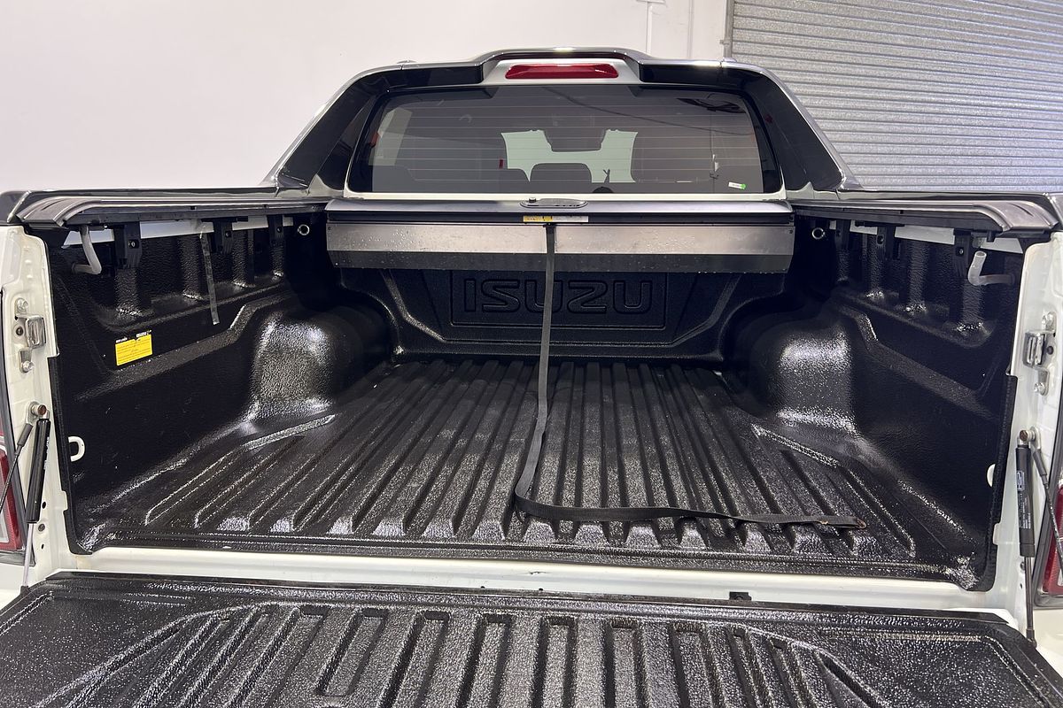 2021 Isuzu D-MAX X-TERRAIN 4X4