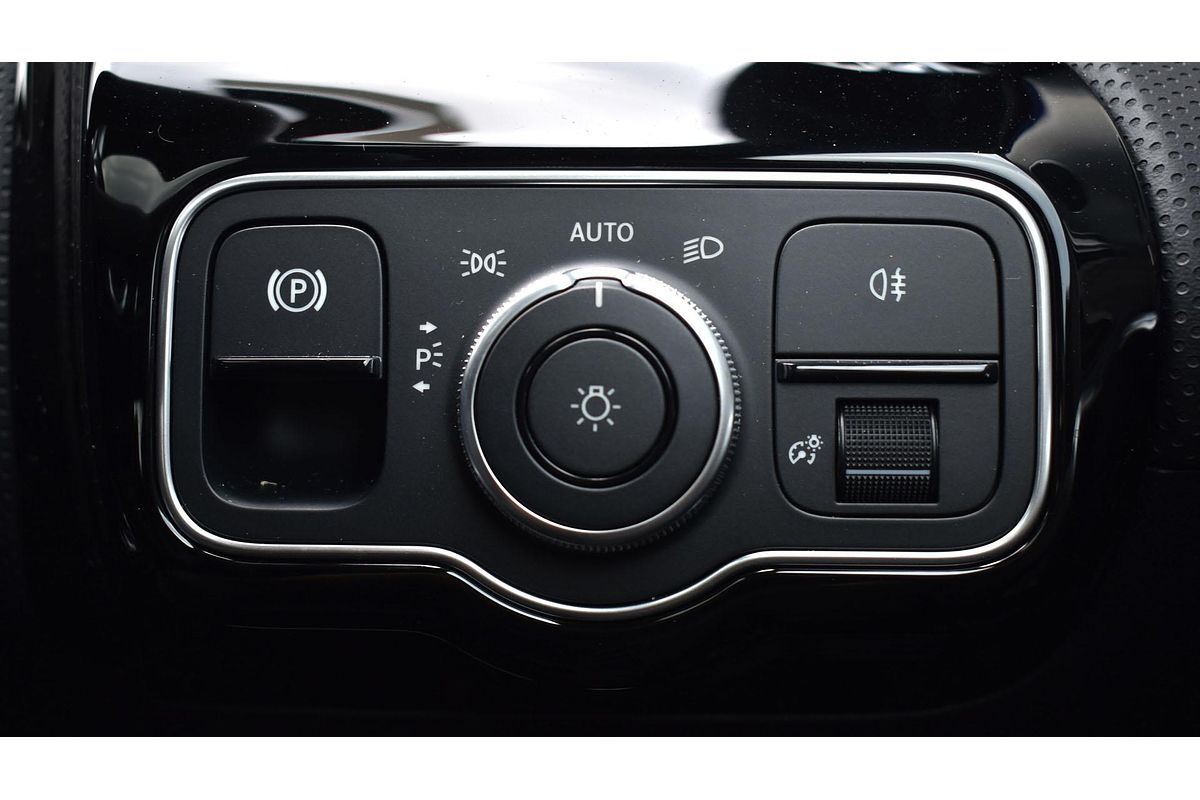 2023 Mercedes-Benz CLA-Class CLA200 C118