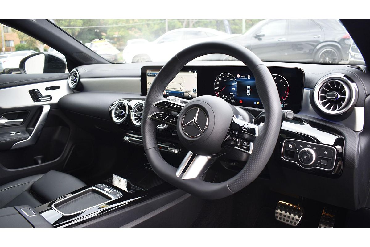 2023 Mercedes-Benz CLA-Class CLA200 C118